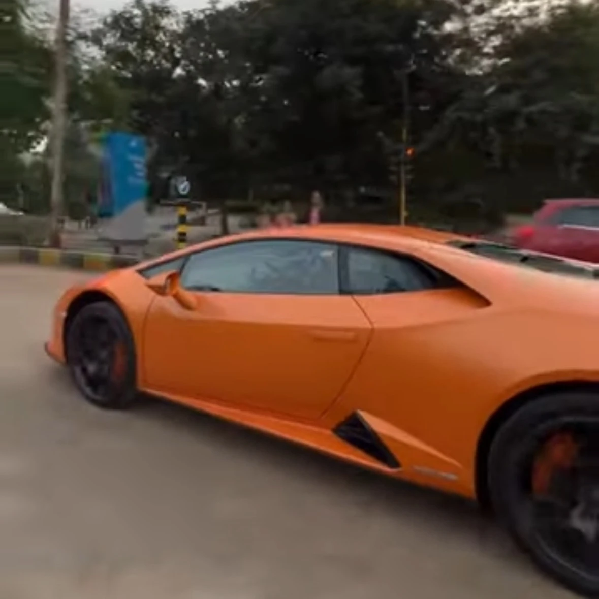 Lamborghini Huracán spotted in Ahmedabad
