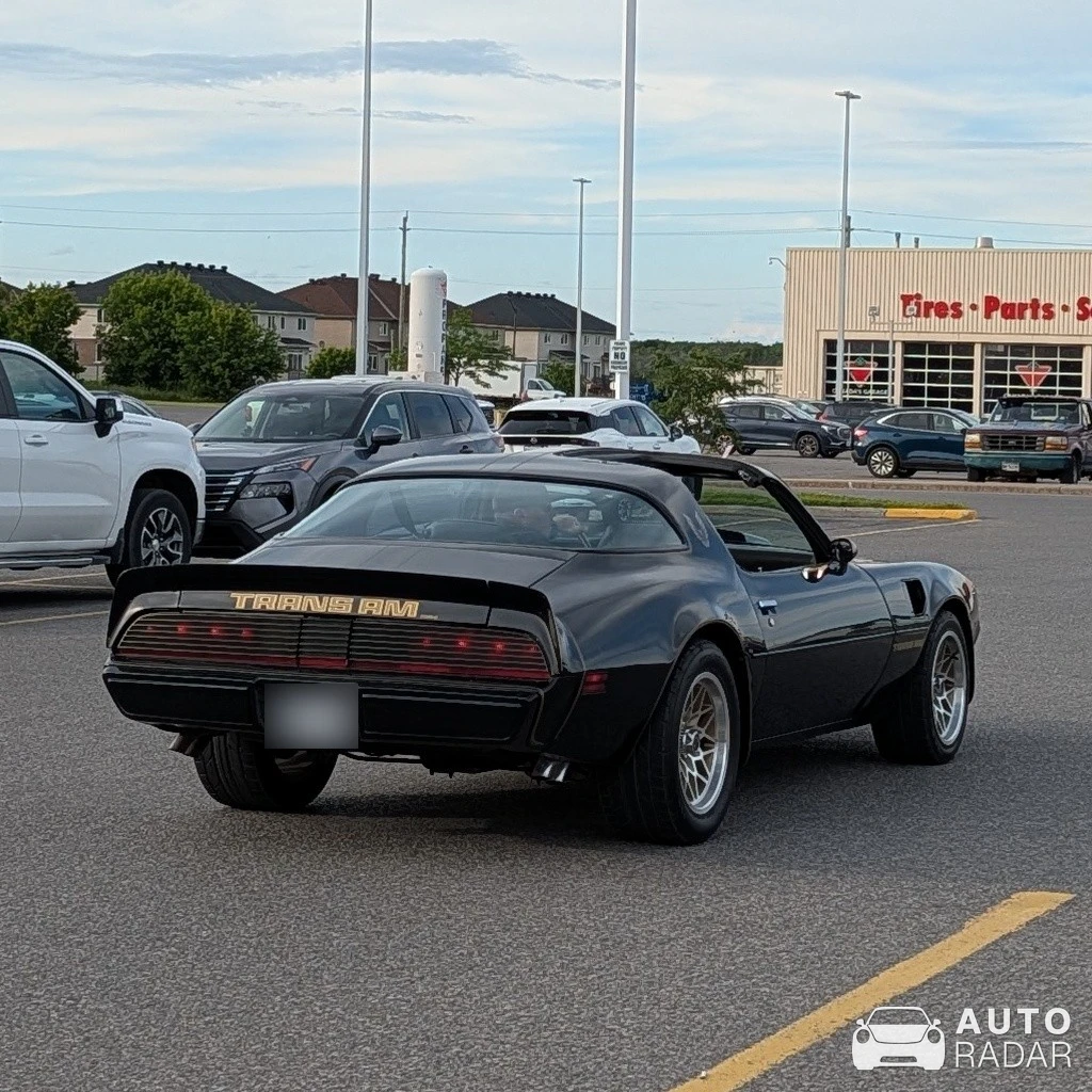 Pontiac Firebird Trans Am spotted in Carleton Place