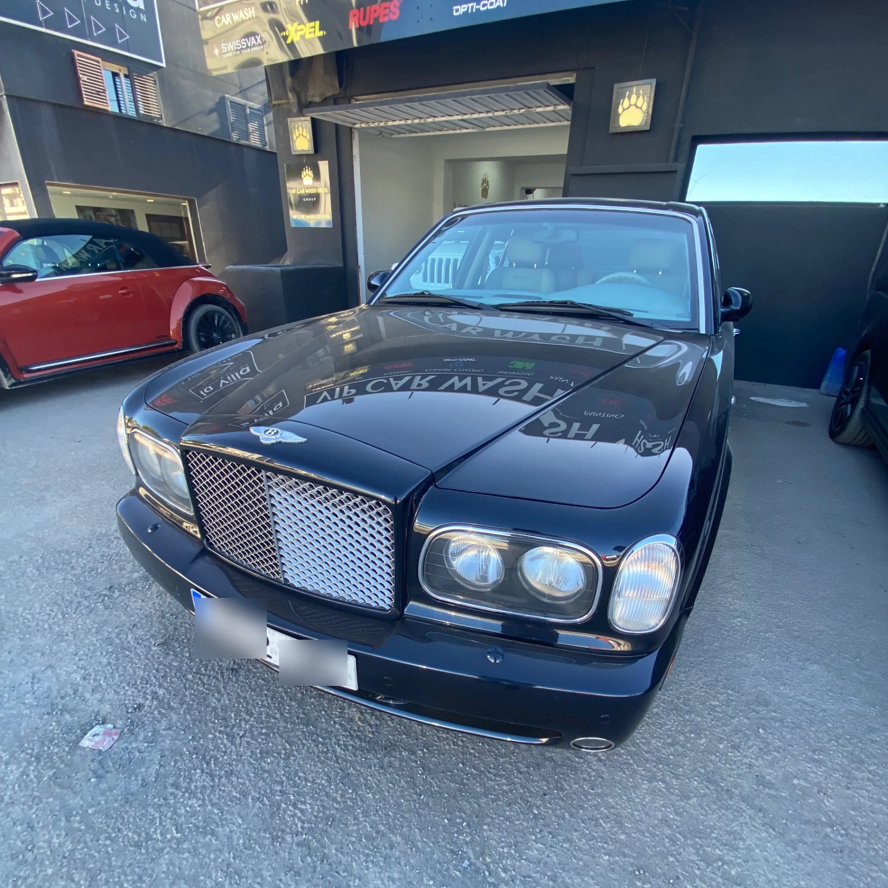 Bentley Arnage spotted in Eivissa, Spain
