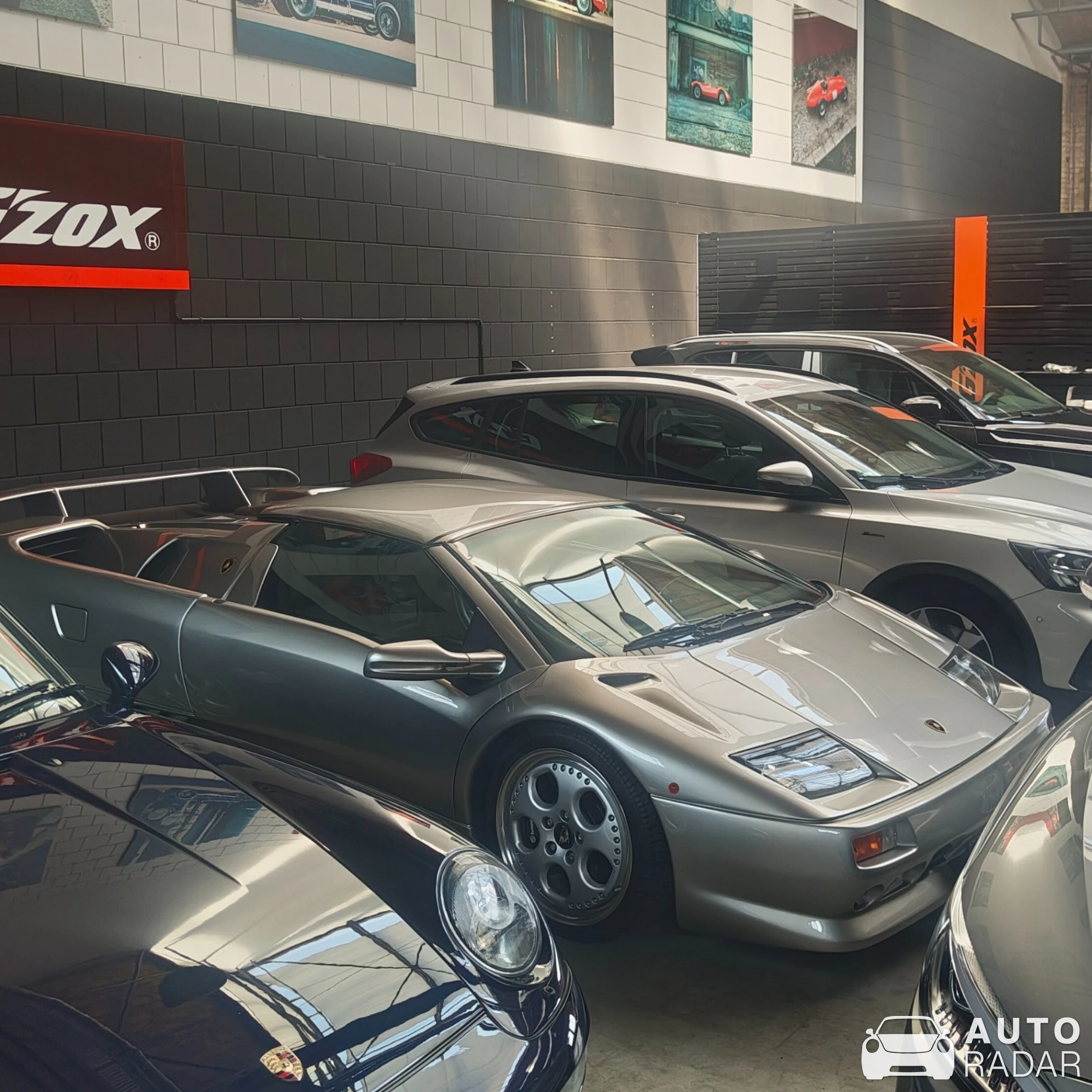 Lamborghini Diablo VT Roadster spotted in Berlin, Germany