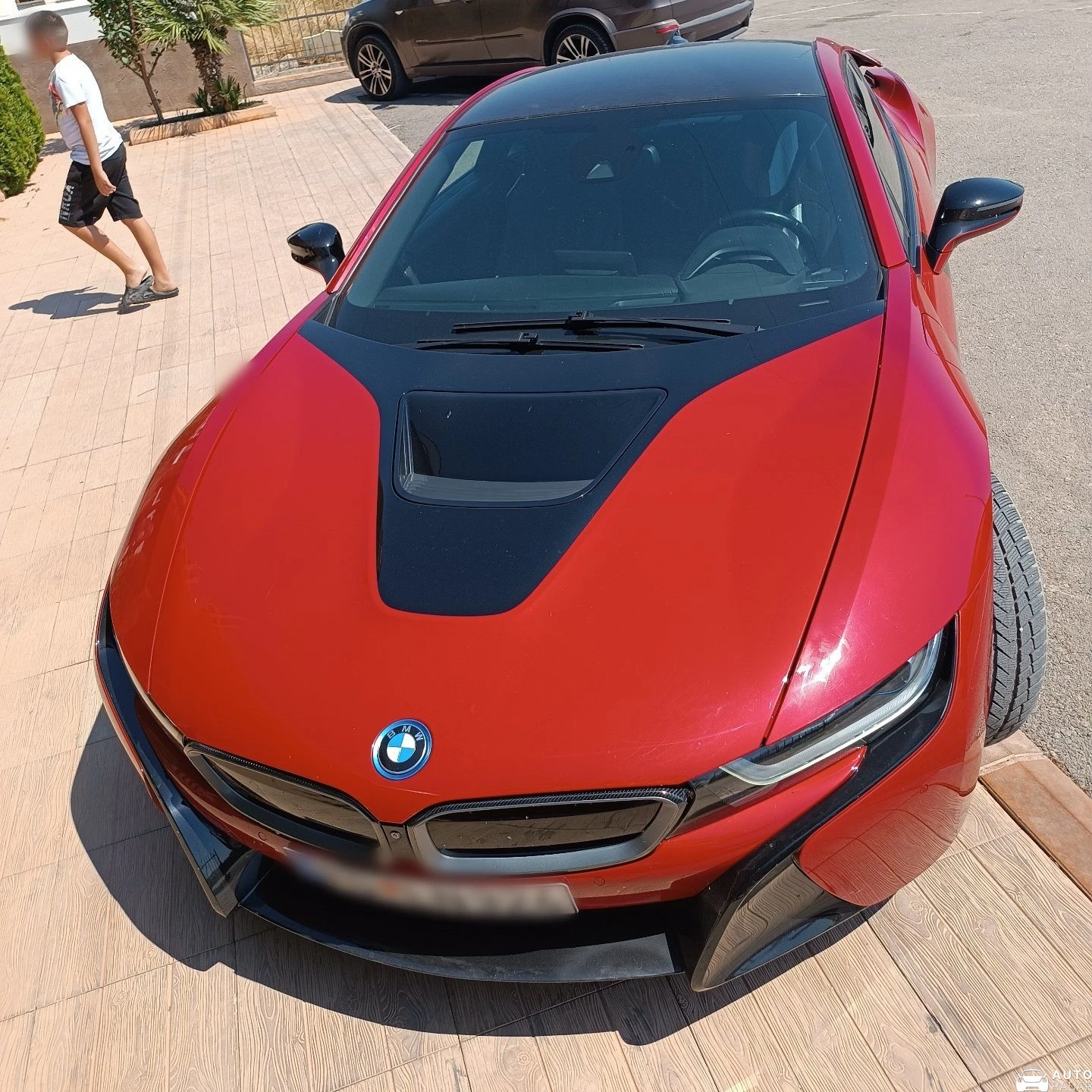 BMW i8 spotted in Donji Štoj, Црна Гора