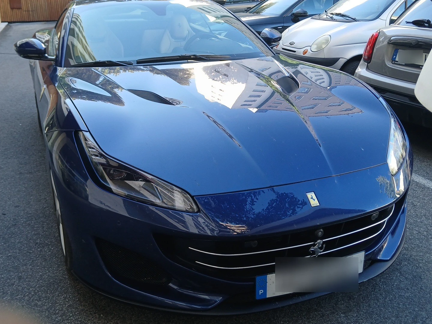 Ferrari Portofino spotted in Lisboa, Portugal