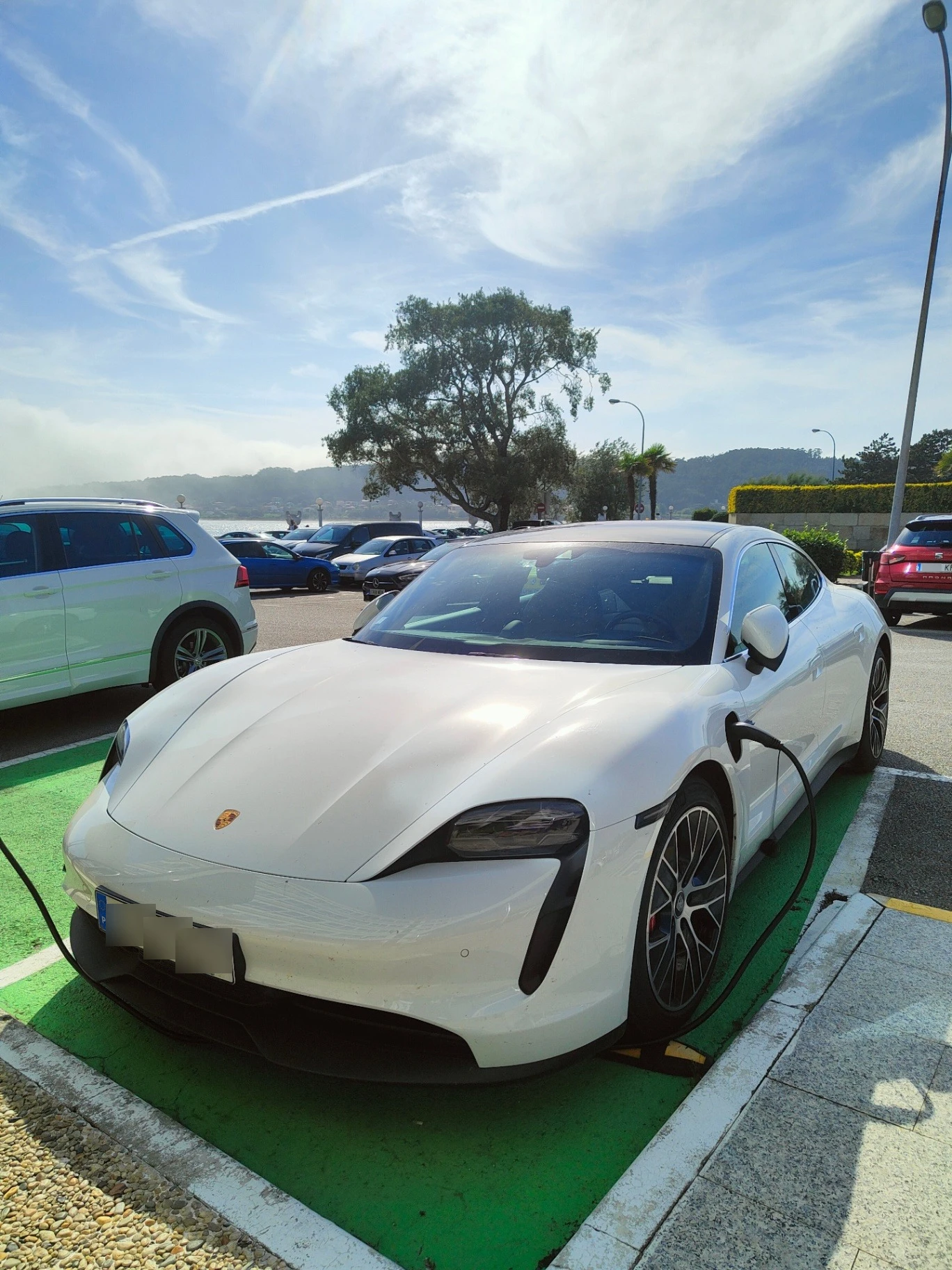 Porsche Taycan 4S spotted in Illes Balears, España
