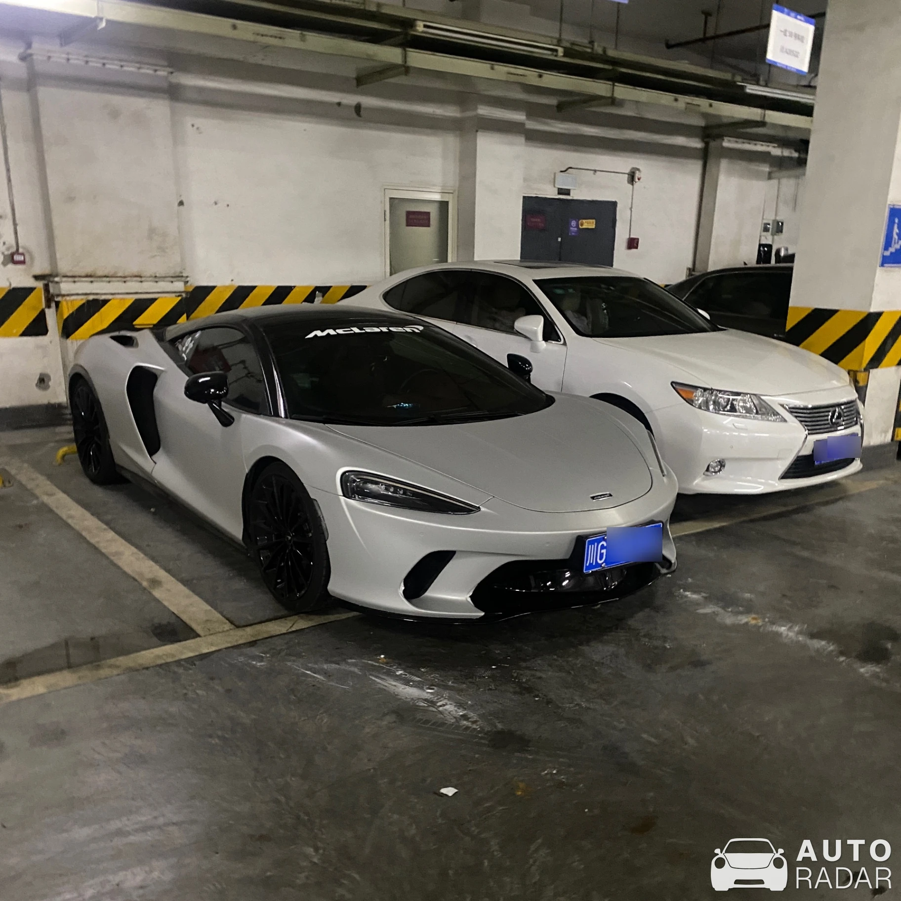 McLaren GT spotted in Cheng Du Shi, China