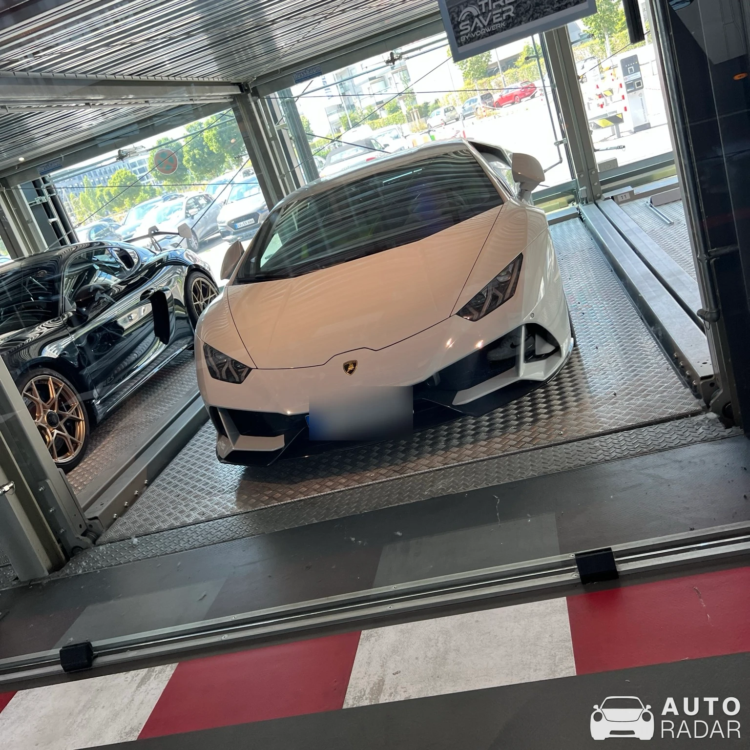 Lamborghini Huracán LP610-4 spotted in Köln
