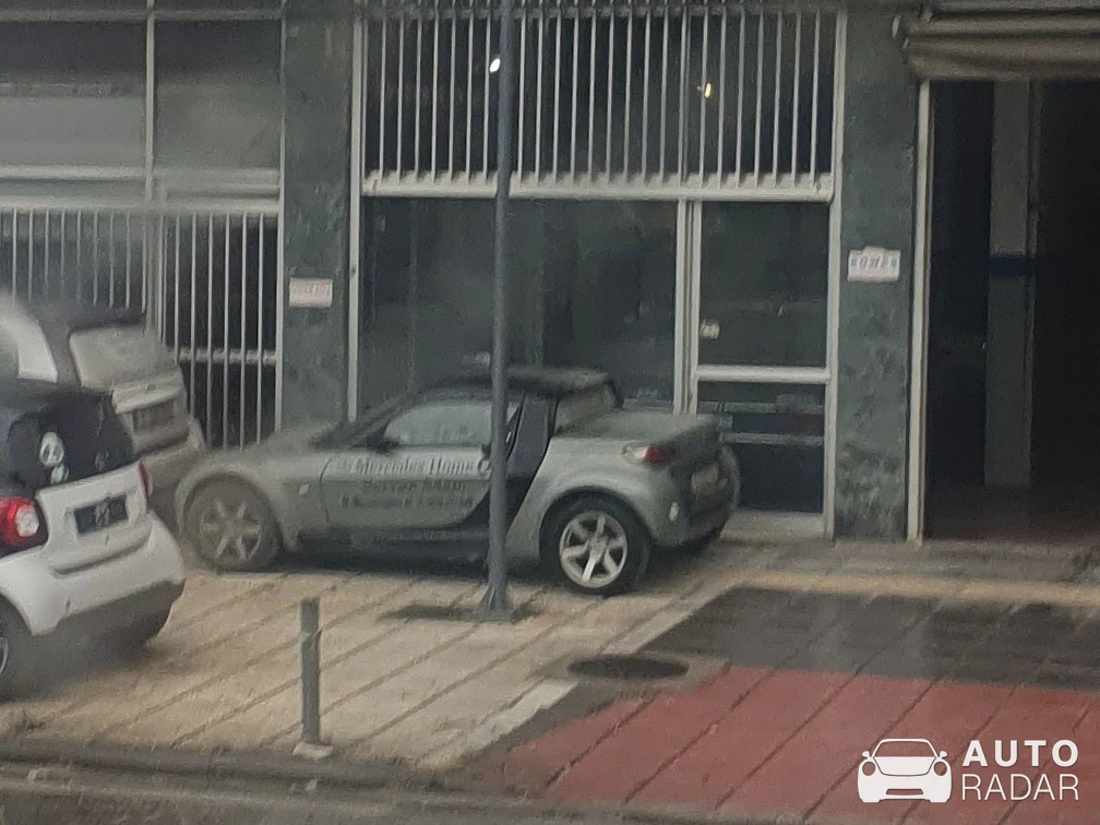 Smart Roadster spotted in Thessaloniki