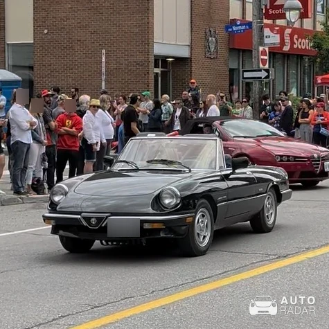 Alfa Romeo Spider 2.0i spotted in Ottawa