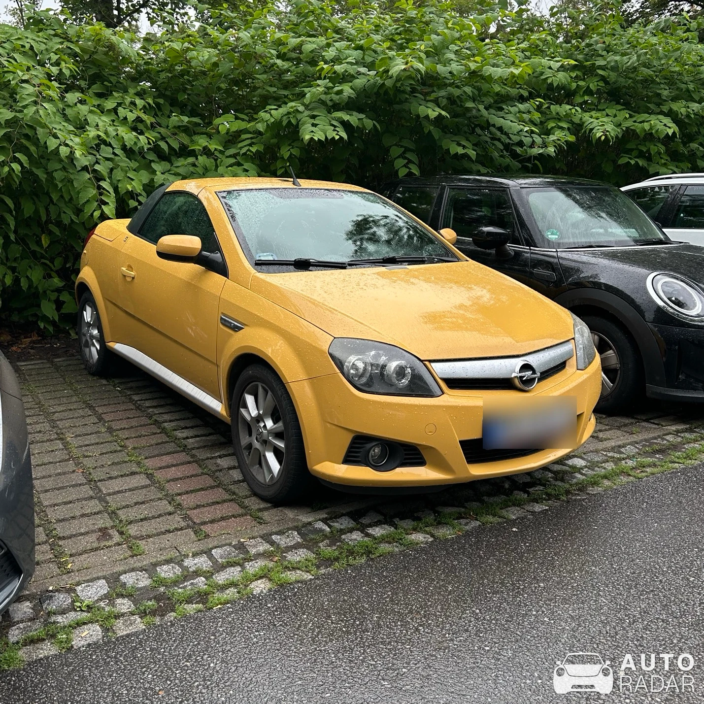 Opel Tigra spotted in Aue-Bad Schlema