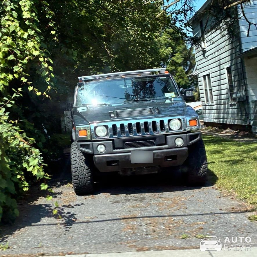 Hummer H2 spotted in Auburn
