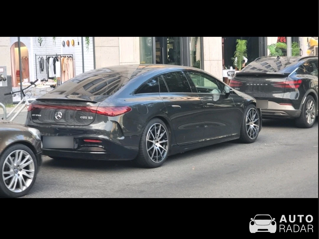 Mercedes-Benz EQS 53 spotted in Berlin