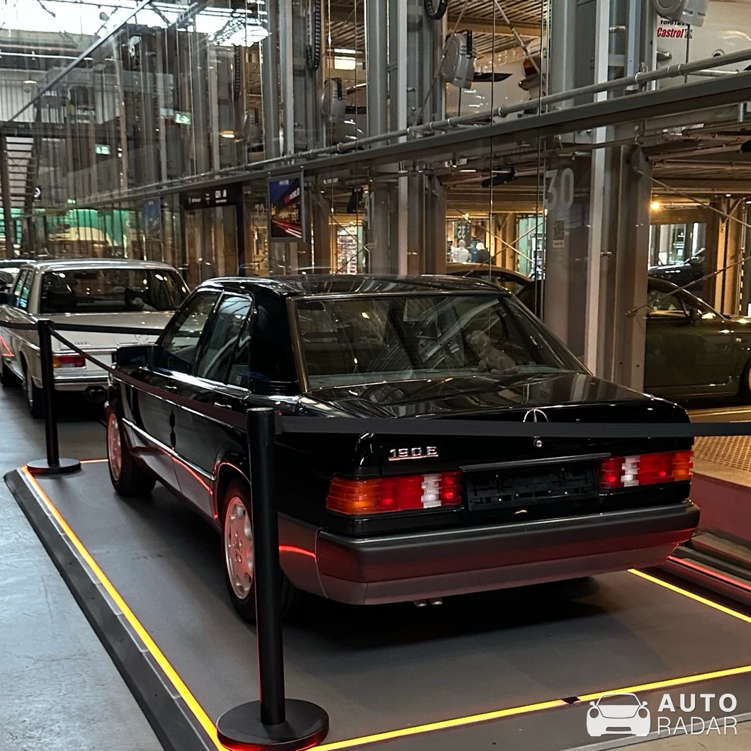 Mercedes-Benz 190 E W201 spotted in München