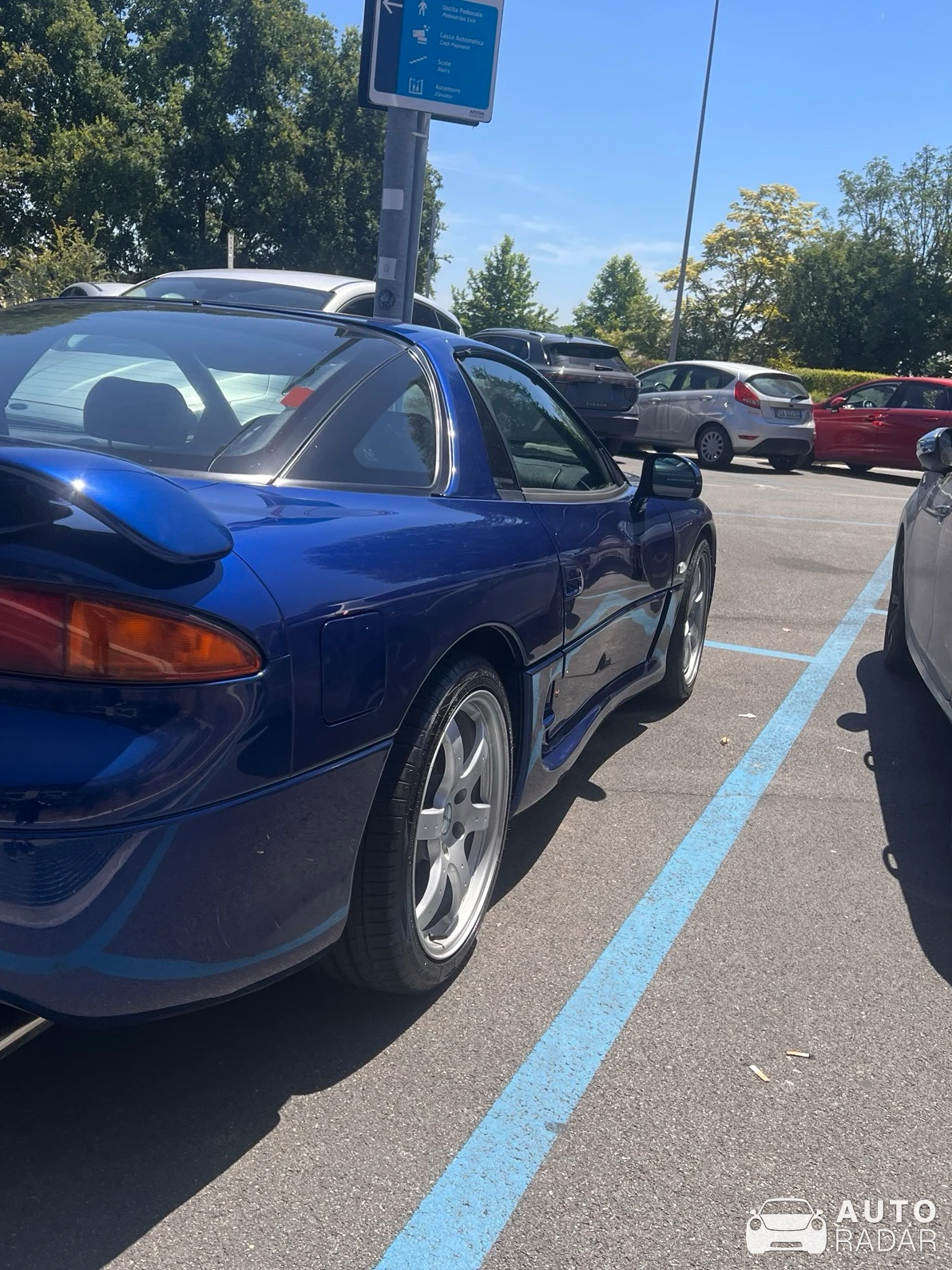 Mitsubishi 3000 GT VR-4 spotted in Mantova
