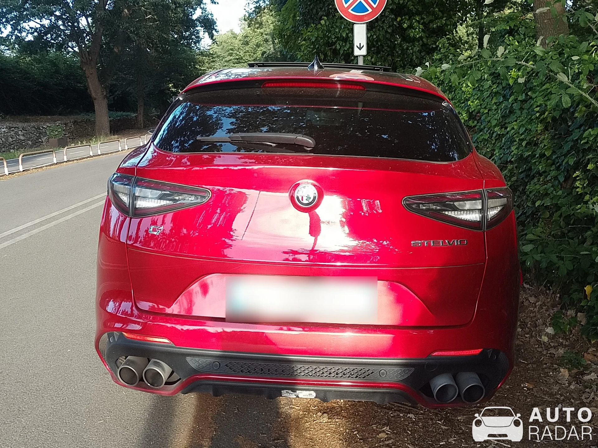 Alfa Romeo Stelvio Quadrifoglio spotted in Ladispoli