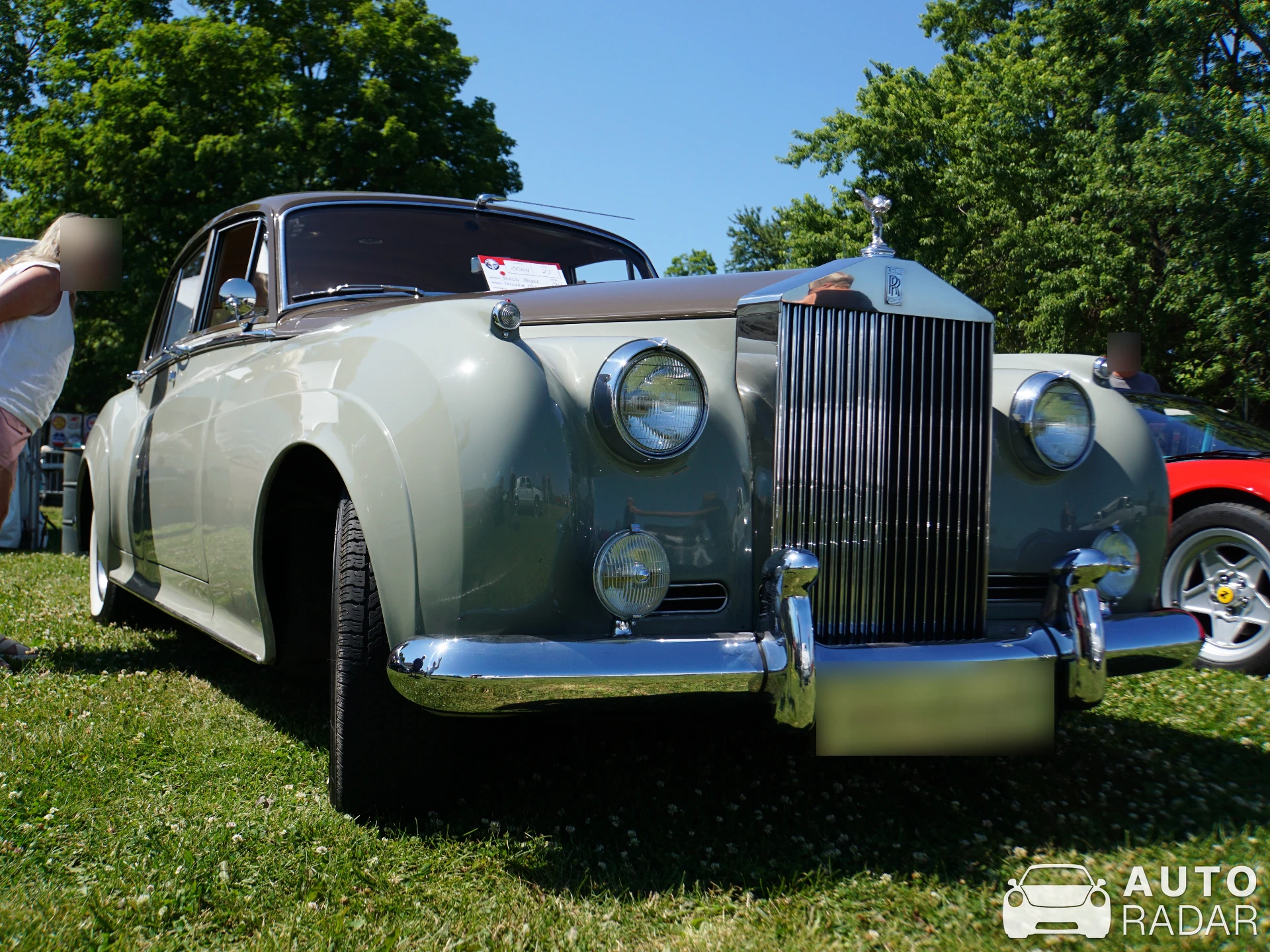 Rolls-Royce Silver Cloud spotted in Longueuil