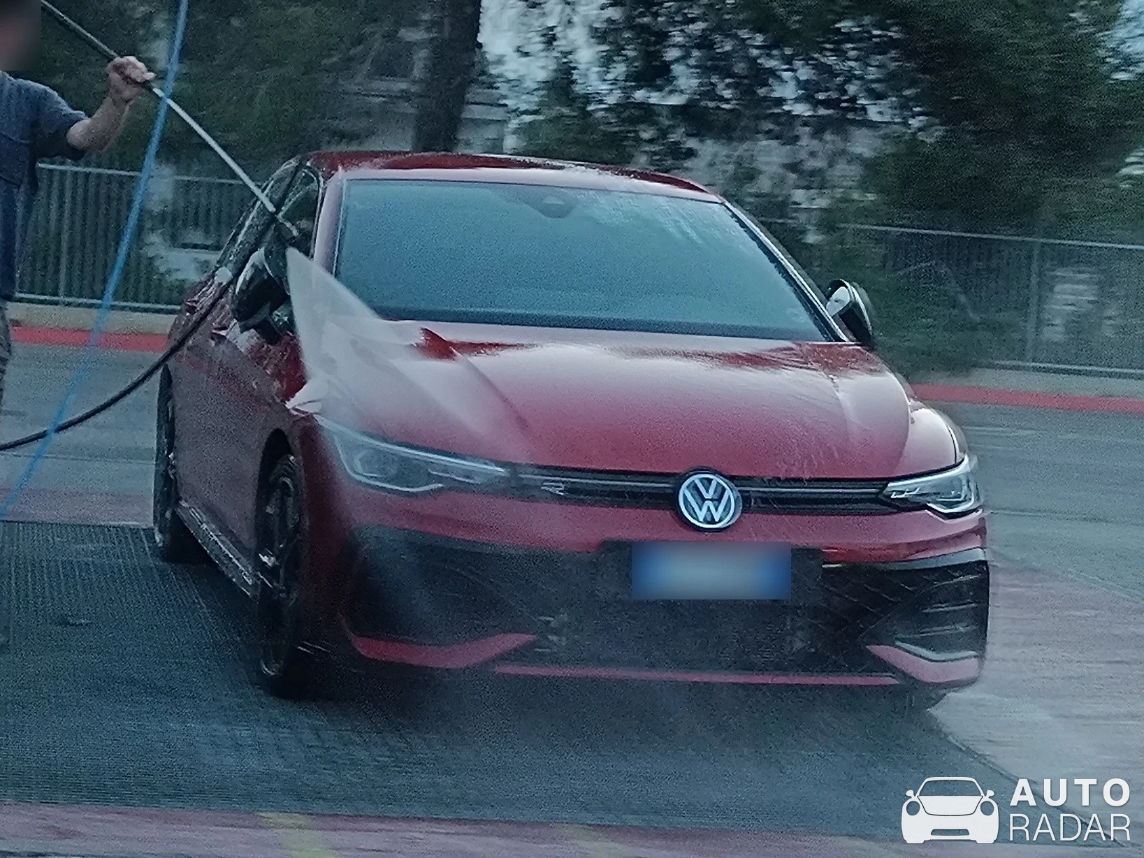 Volkswagen Golf 8 R Variant spotted in Lecce