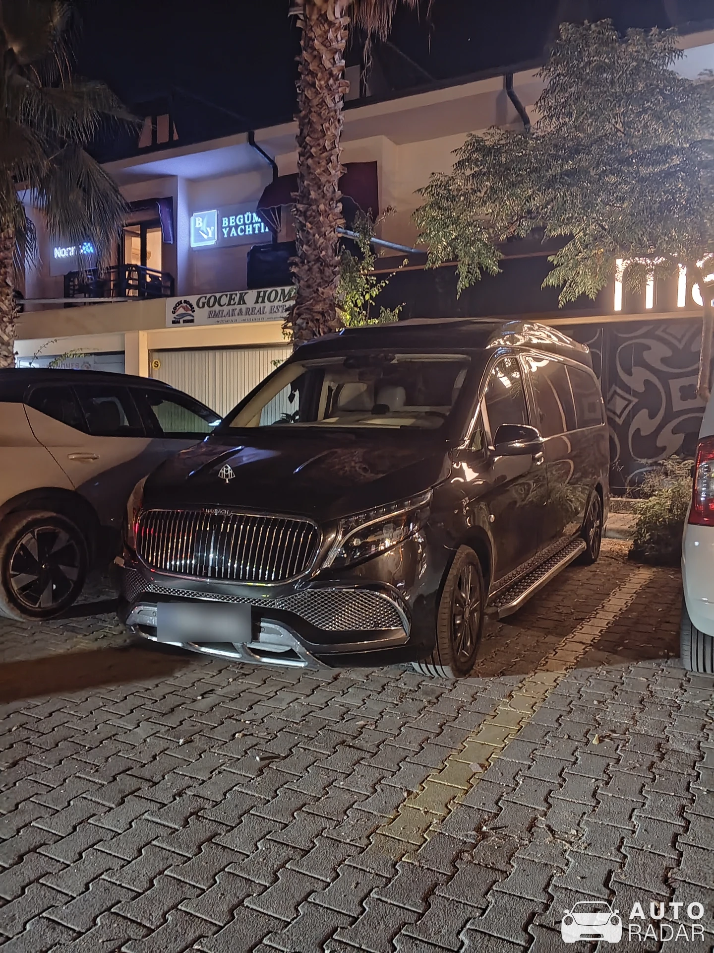 Mercedes-Benz Vito Maybach Kit spotted in Menteşe