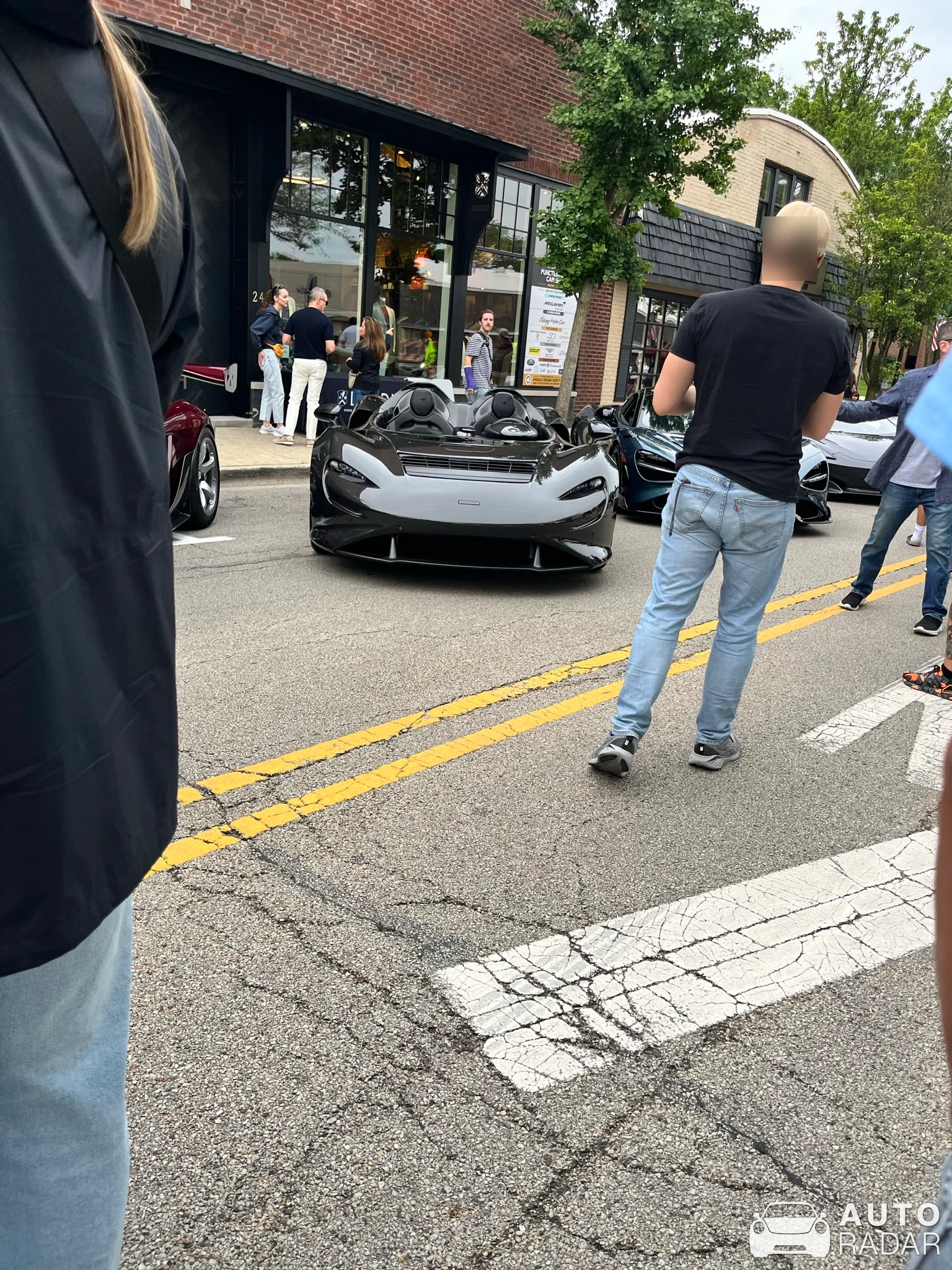 McLaren Elva spotted in Orland Park