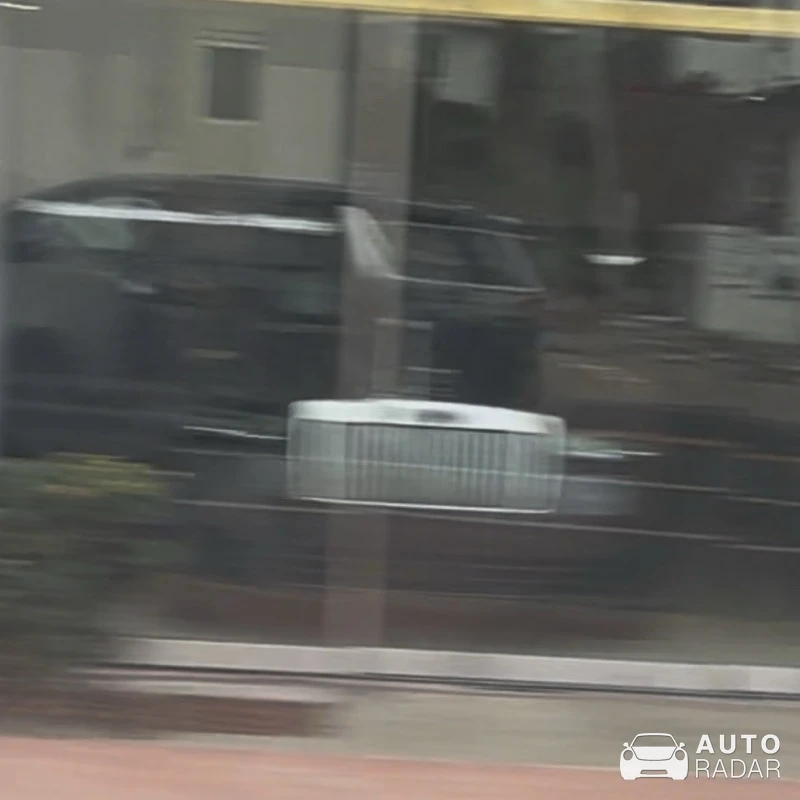 Rolls-Royce Phantom spotted in San Diego