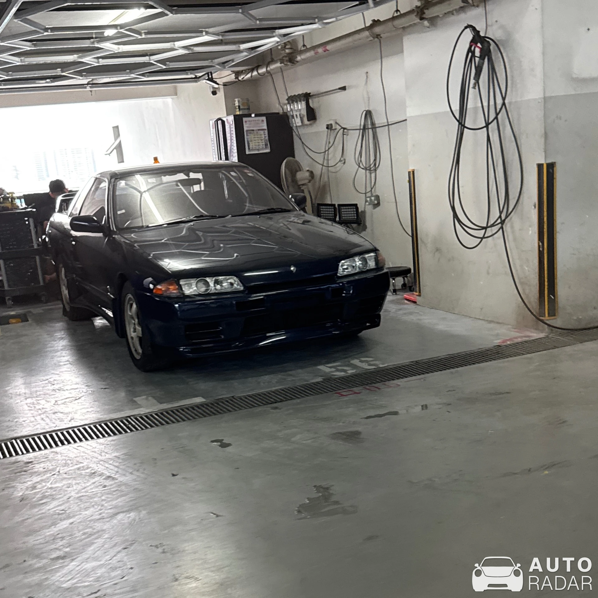 Nissan Skyline R32 GT-ST spotted in Singapore