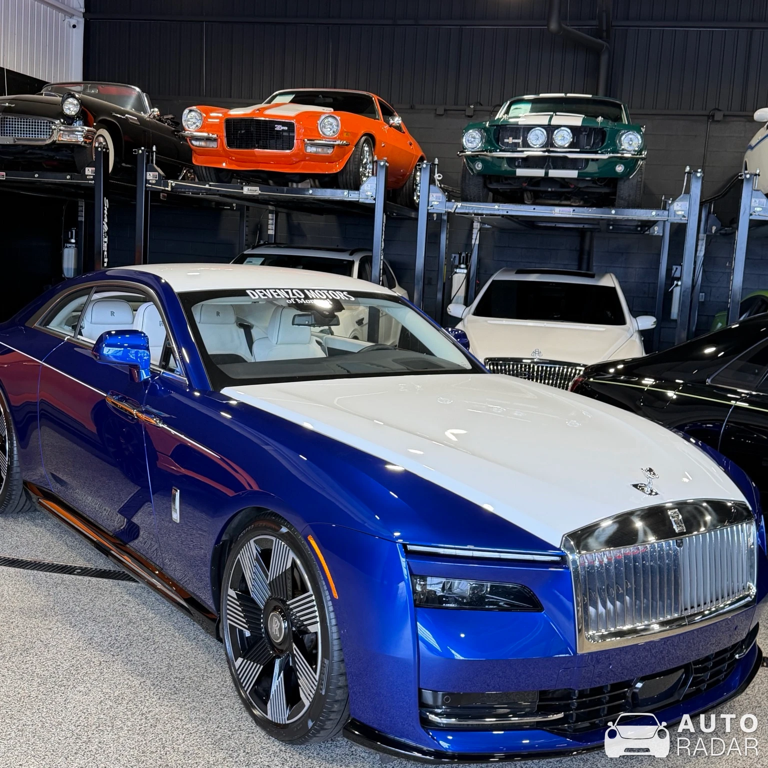Rolls-Royce Spectre spotted in St-Eustache
