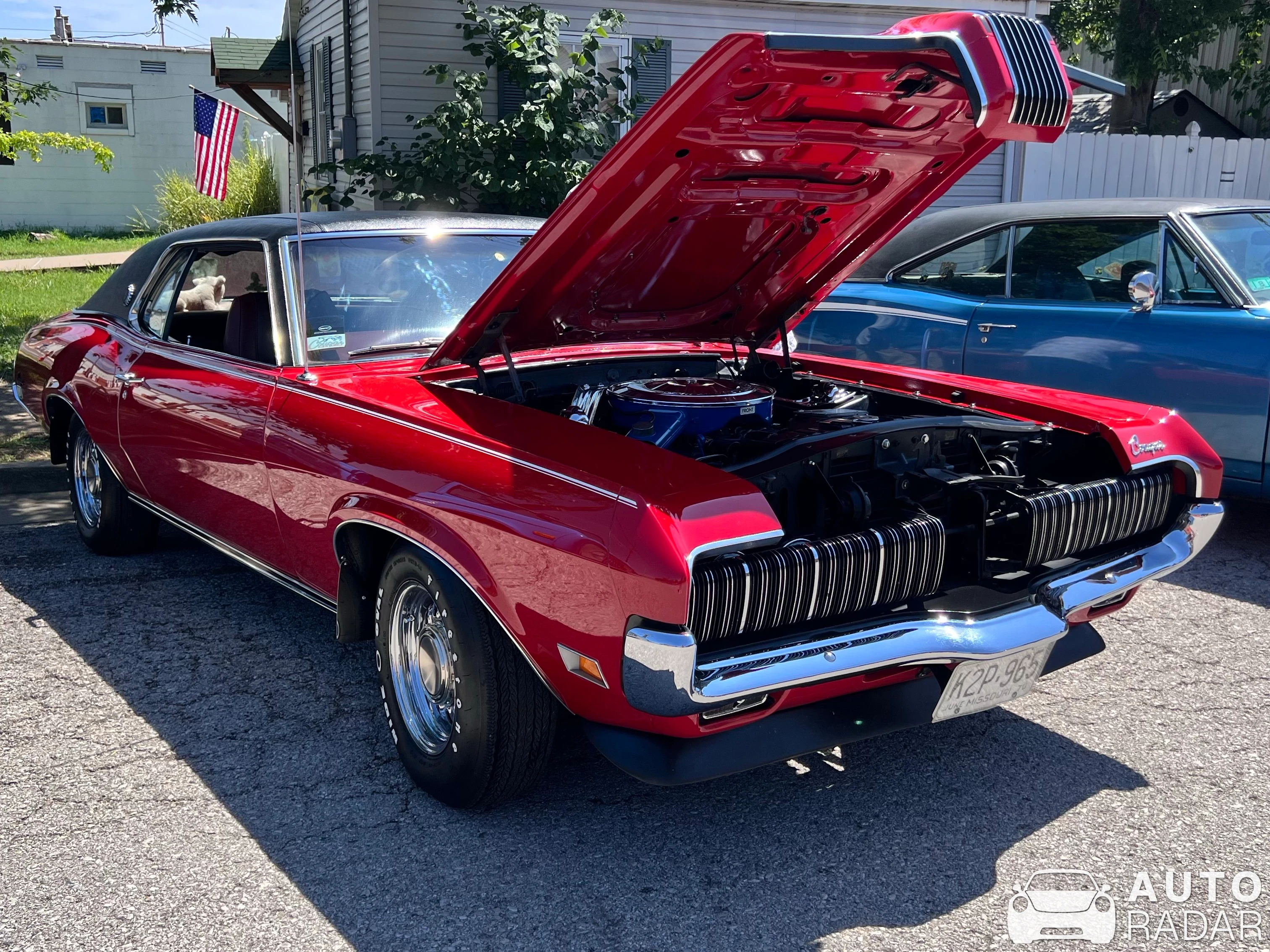 Mercury Cougar spotted in Pacific