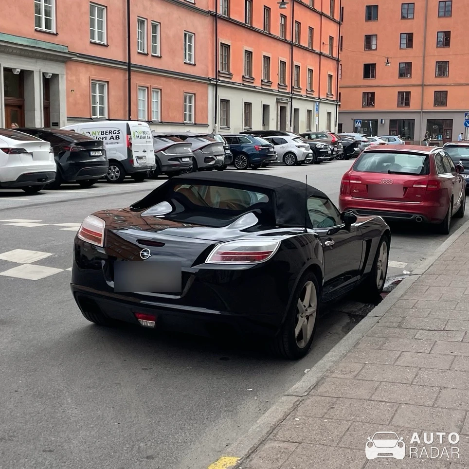 Opel GT Roadster spotted in Stockholm