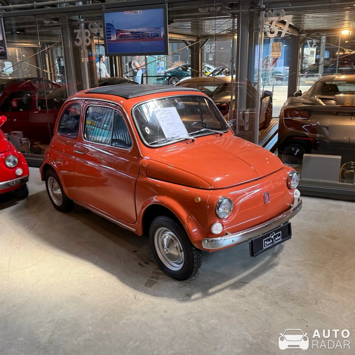 Fiat 500 L spotted in München