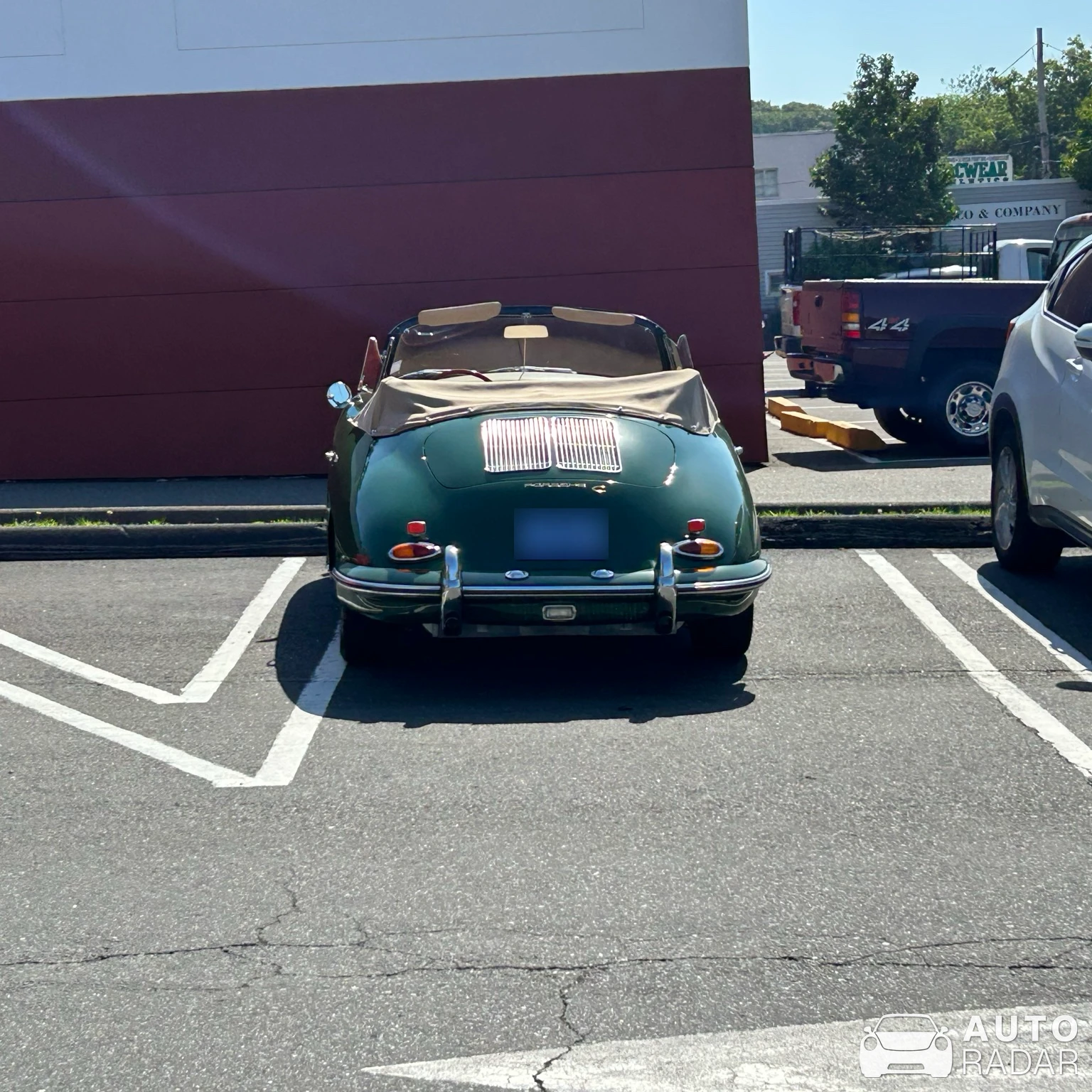 Porsche 356 spotted in Westport