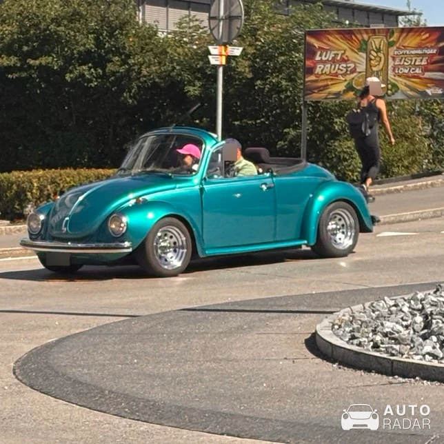 Volkswagen Käfer spotted in Pfäffikon SZ