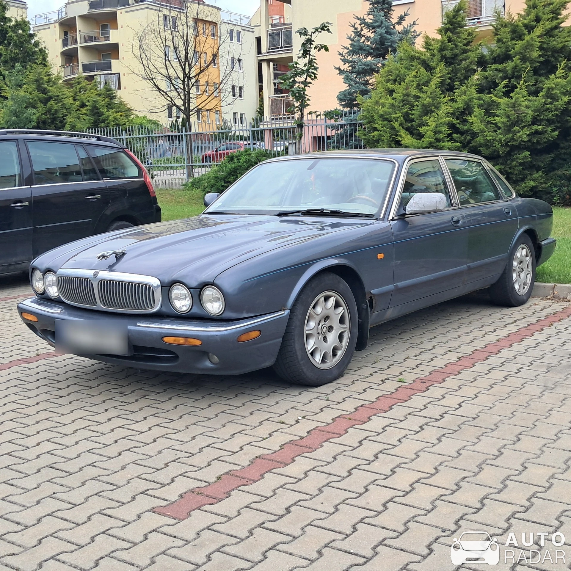 Jaguar XJ spotted in Kalisz