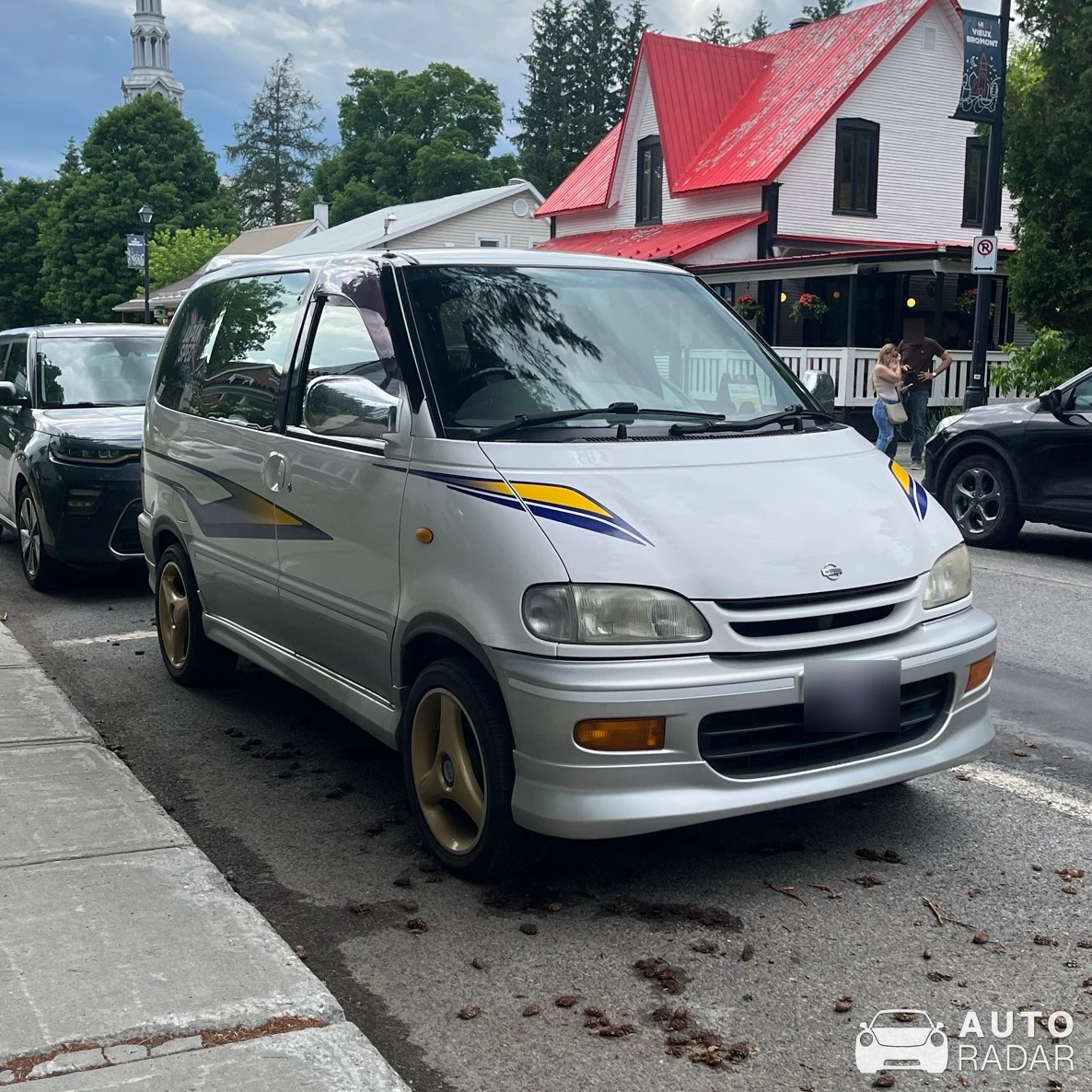 Nissan Serena spotted in Bromont