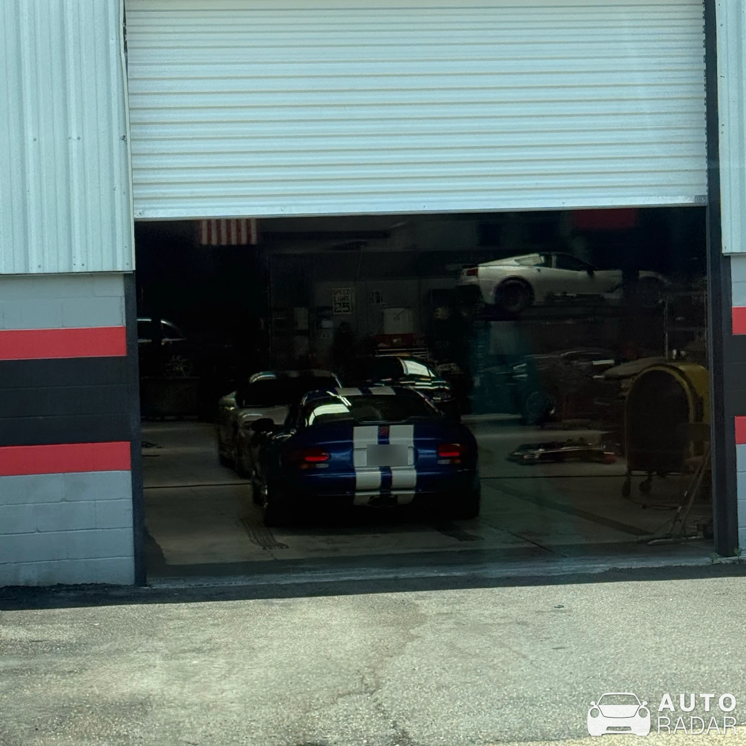 Dodge Viper SRT-10 spotted in Picayune