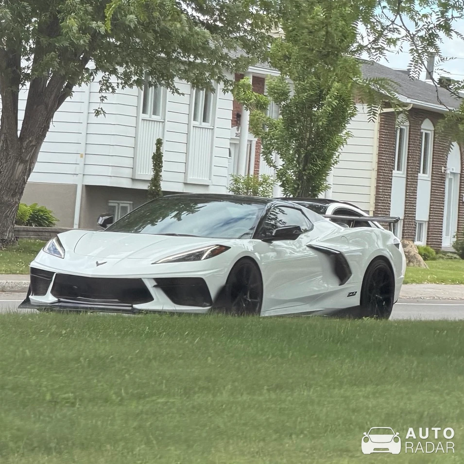 Chevrolet Corvette C8 70th Anniversary Edition spotted in Mascouche