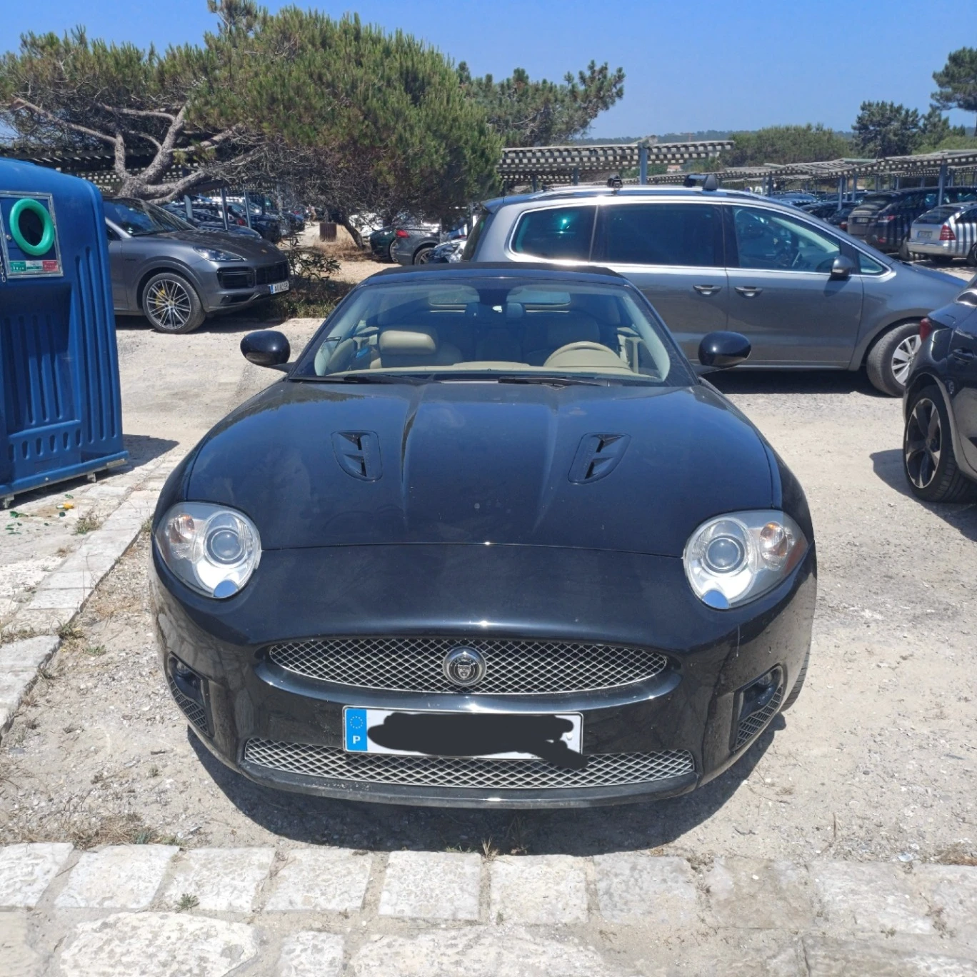 Jaguar XKR spotted in Grândola
