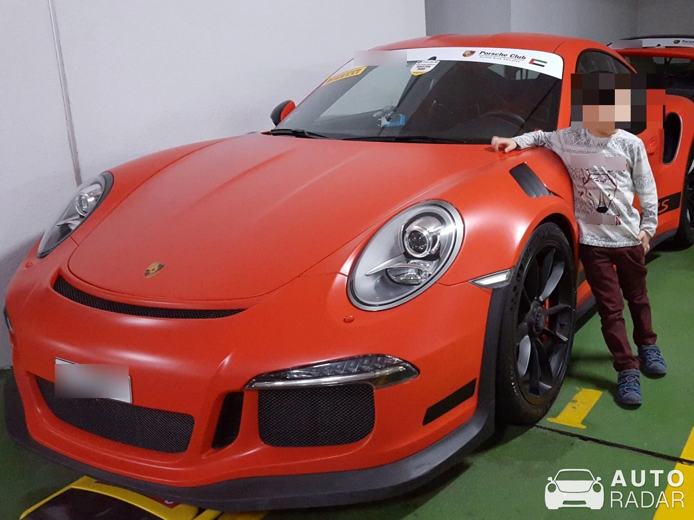 Porsche 991 GT3 RS MkI spotted in Dubai, United Arab Emirates
