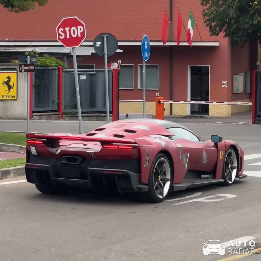 Ferrari F80 Mule spotted in Maranello