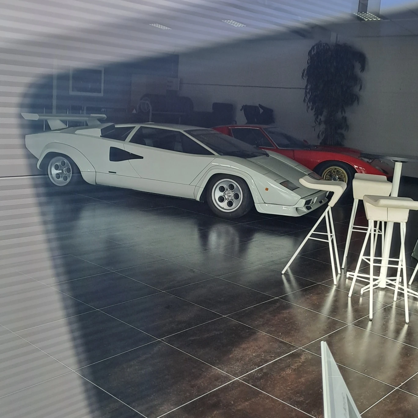 Lamborghini Countach LP500 spotted in Södermanlands län, Sverige