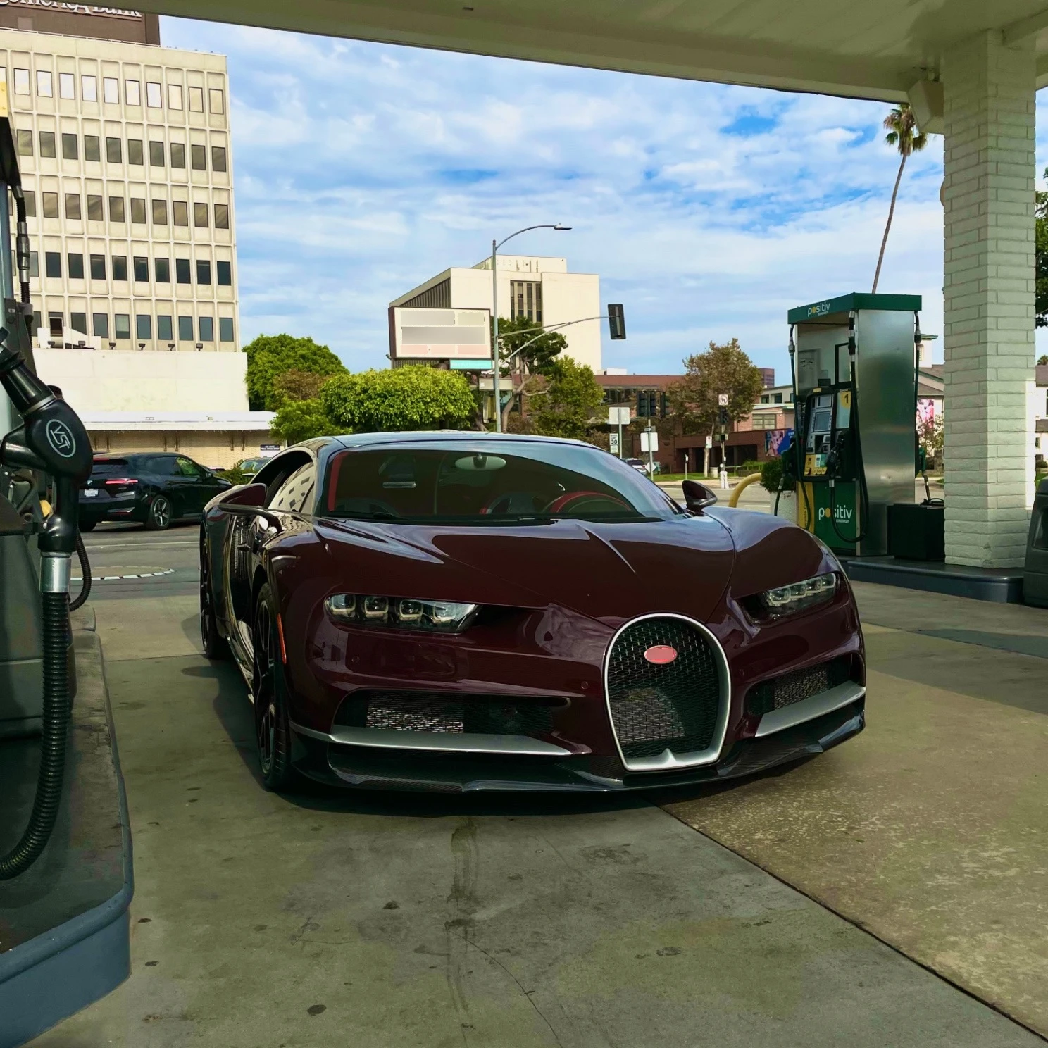 Bugatti Chiron spotted in Santa Monica, United States