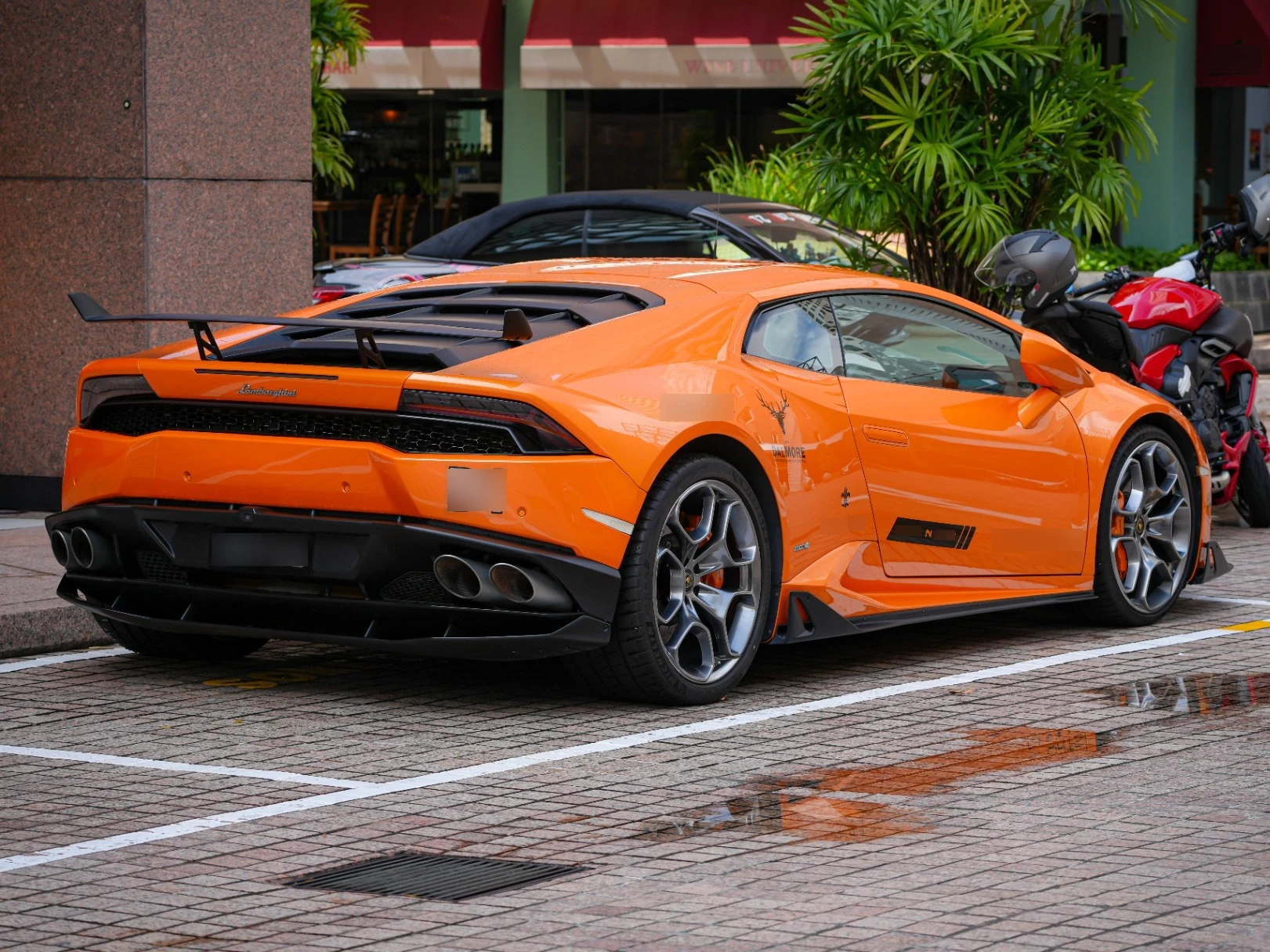 Lamborghini Huracán LP610-4 spotted in Singapore, Singapore