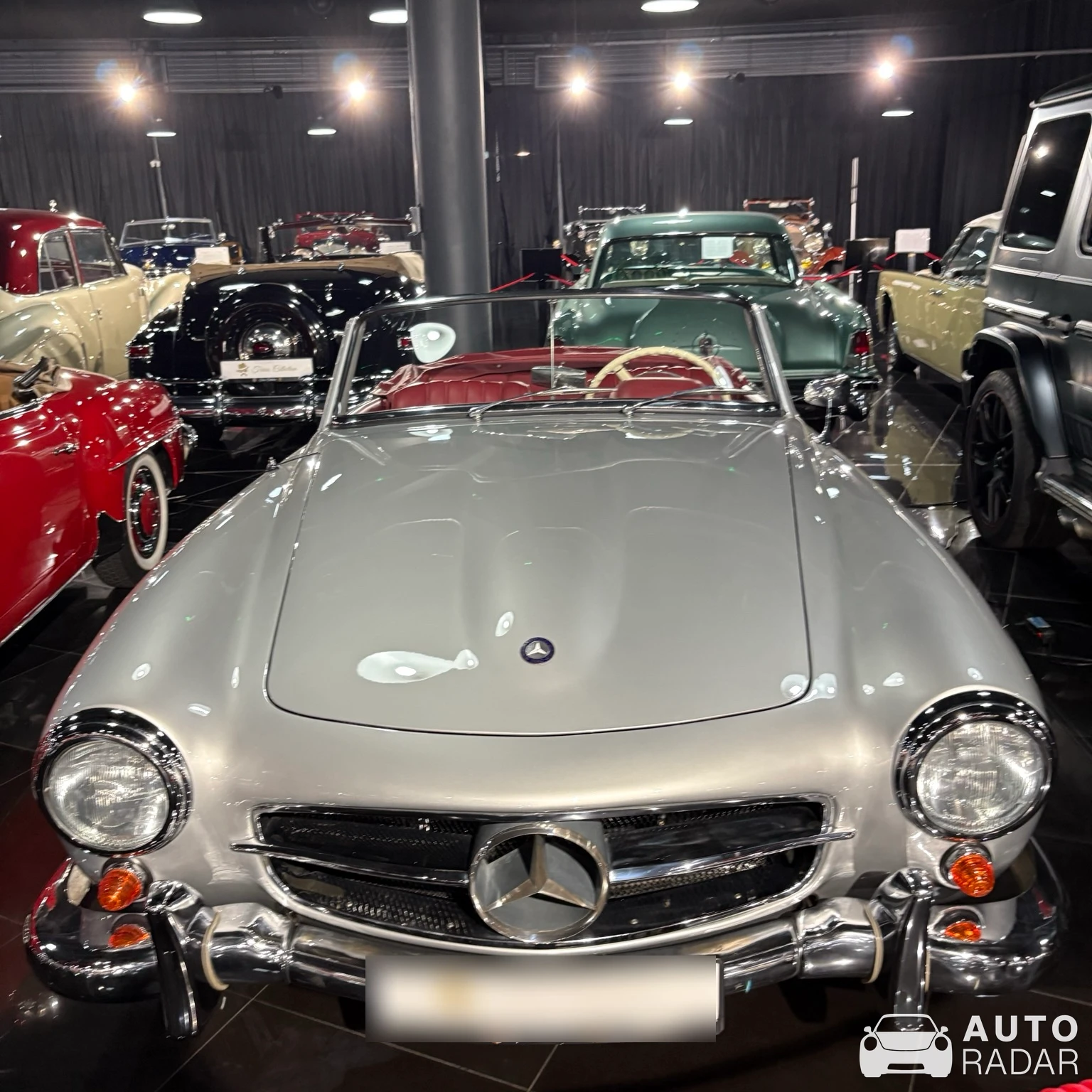 Mercedes-Benz 190 SL spotted in Otopeni