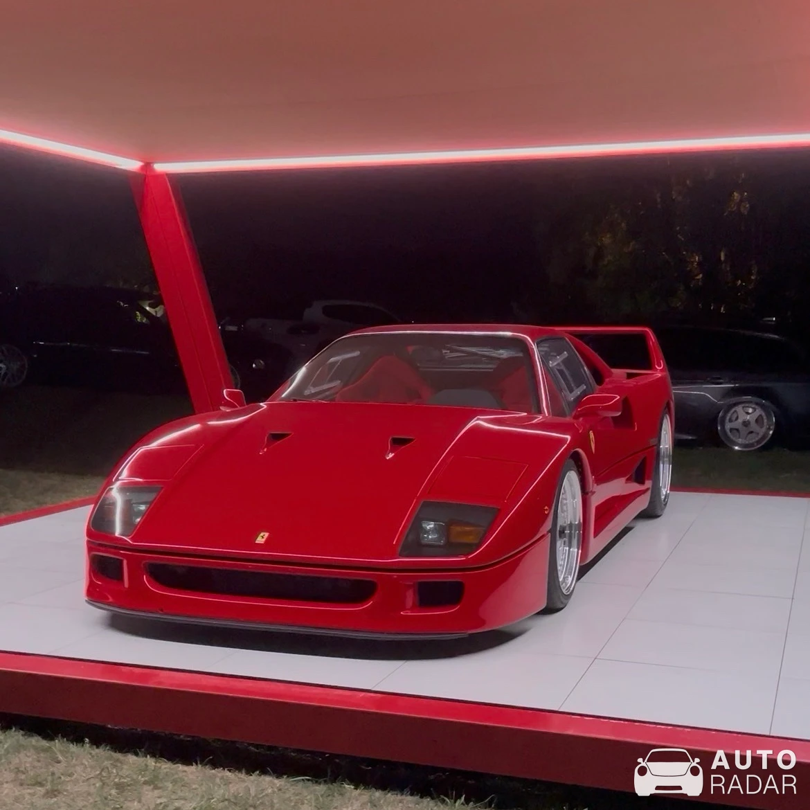 Ferrari F40 spotted in Pozzolengo