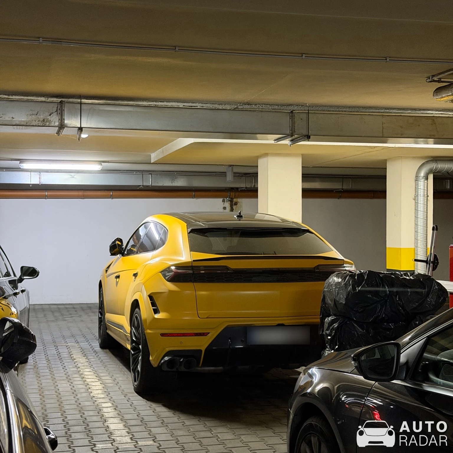 Lamborghini Urus S spotted in Kraków