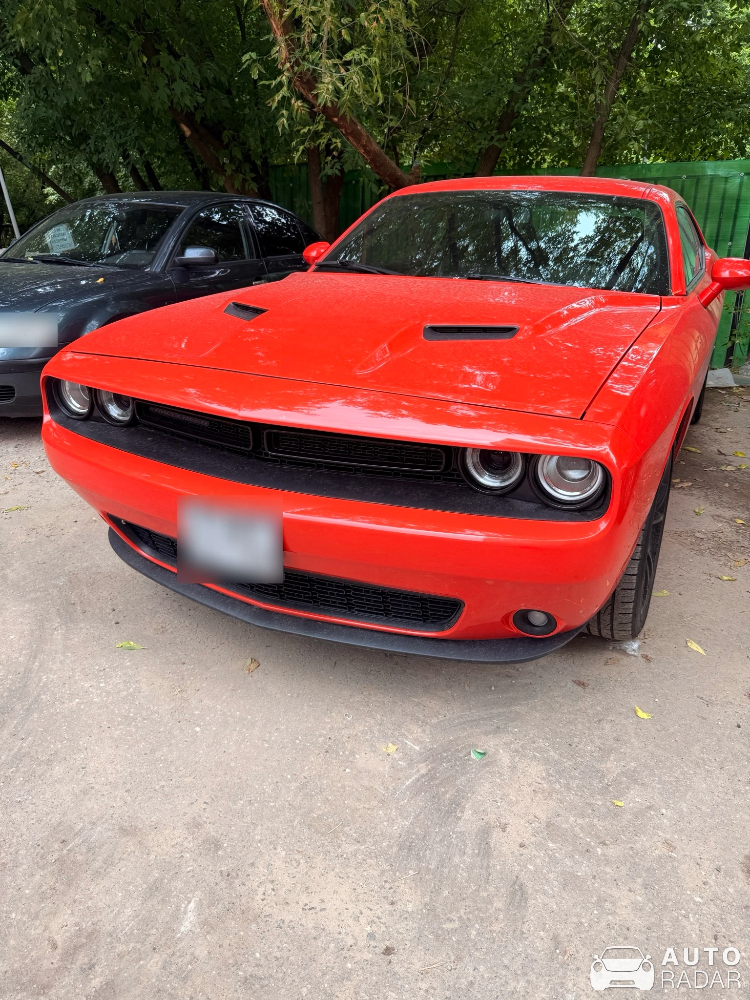 Dodge Challenger spotted in Moskva