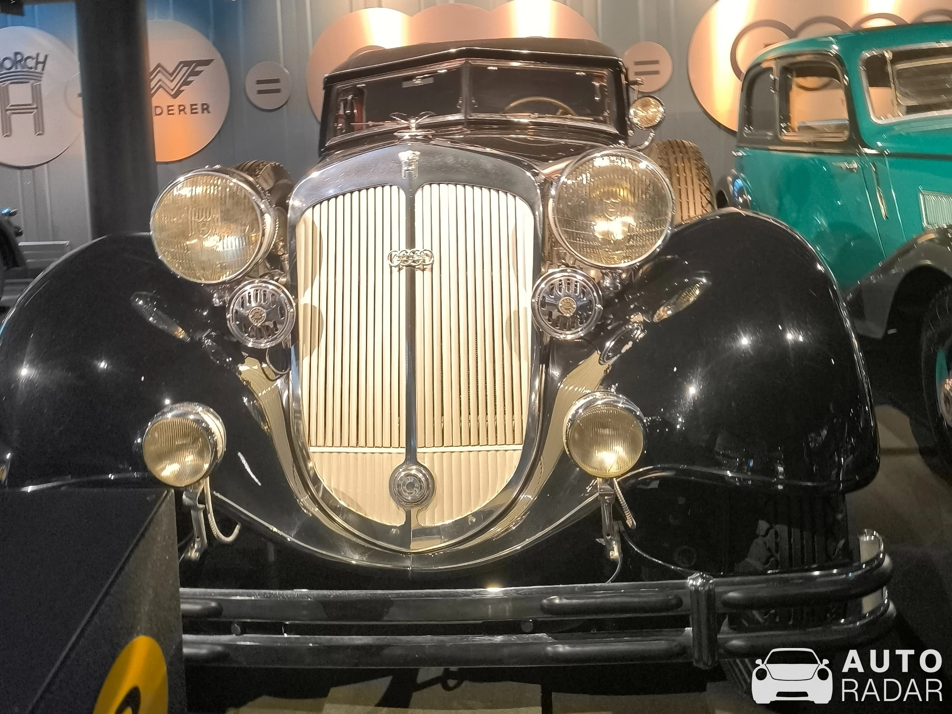 Horch 853 spotted in Riga