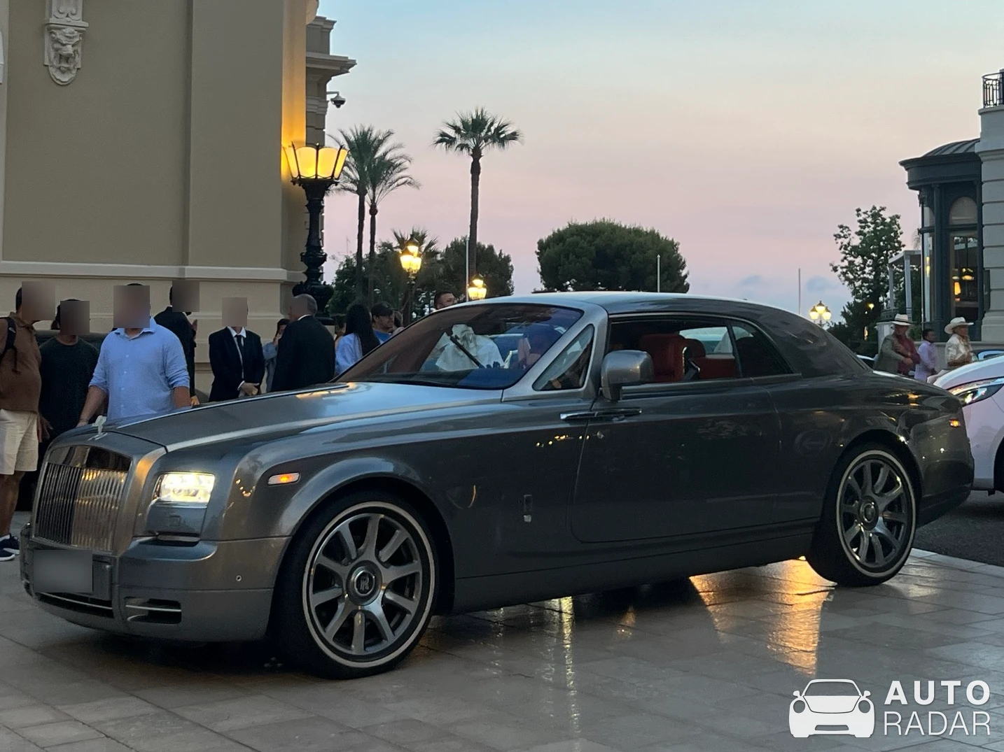 Rolls-Royce Phantom Coupé spotted in Monaco