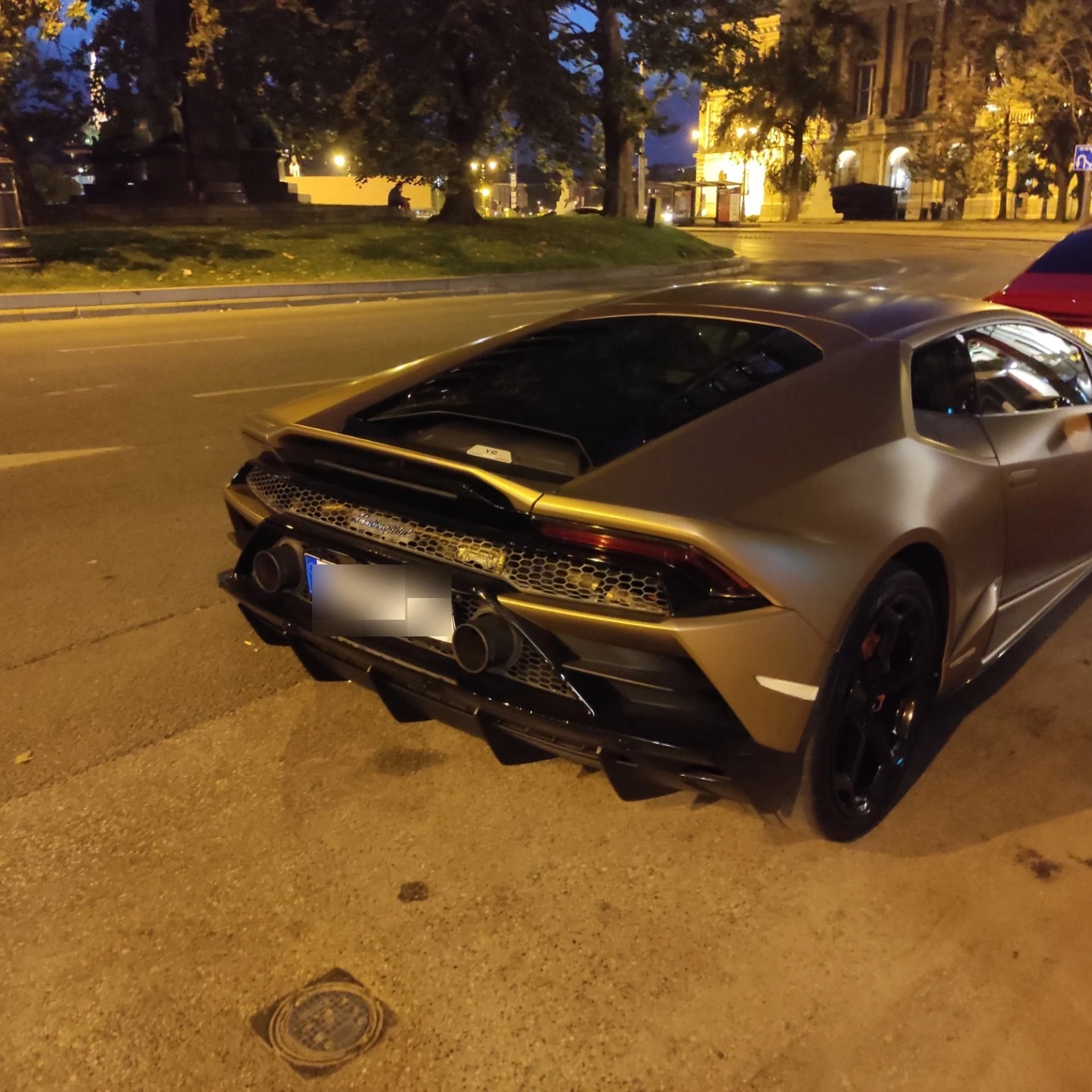 Lamborghini Huracán LP640-4 EVO spotted in Будапешт, Угорщина