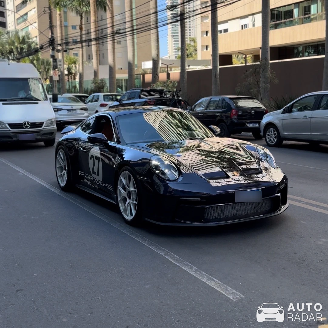 Porsche 992 S/T spotted in Vila da Serra, Brazil