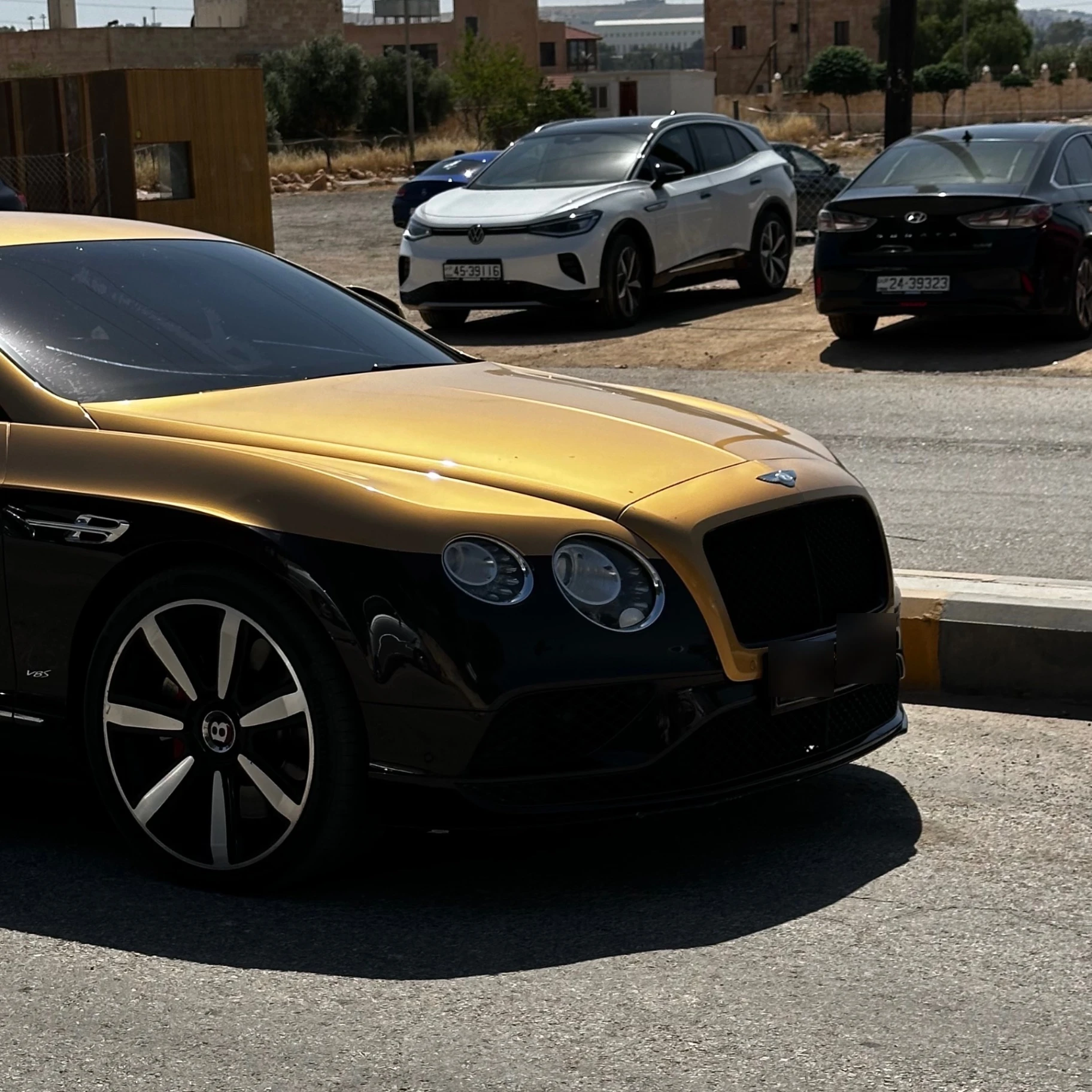 Bentley Continental GT spotted in Amman, Jordan