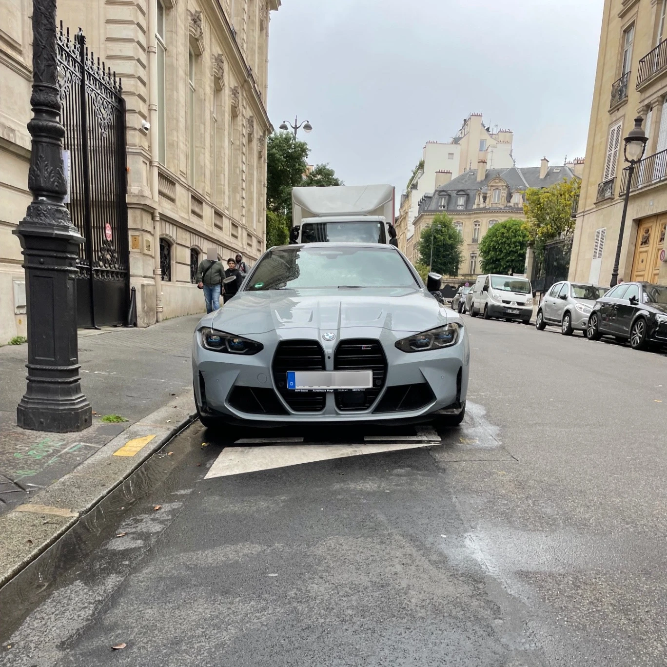 BMW M4 G82 Coupé Competition spotted in Paris, France