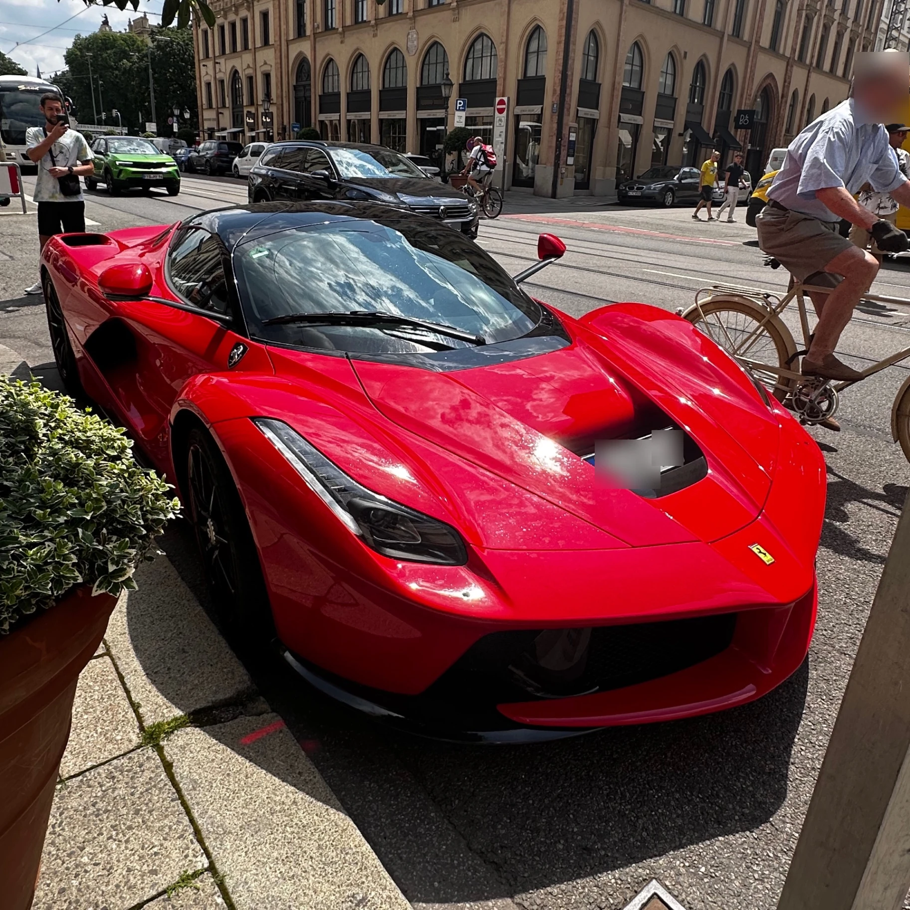 Ferrari LaFerrari spotted in München, Germany